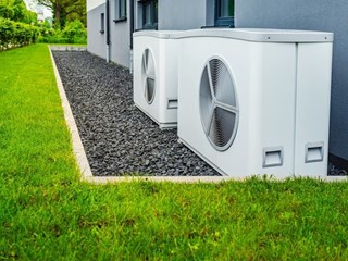 ¿Buscas una solución innovadora y sostenible para calentar tu casa? Descubre los sistemas de aerotermia
